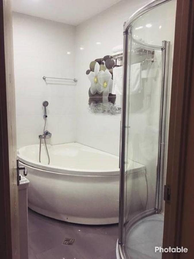 באטומי Hotel Marseille מראה חיצוני תמונה