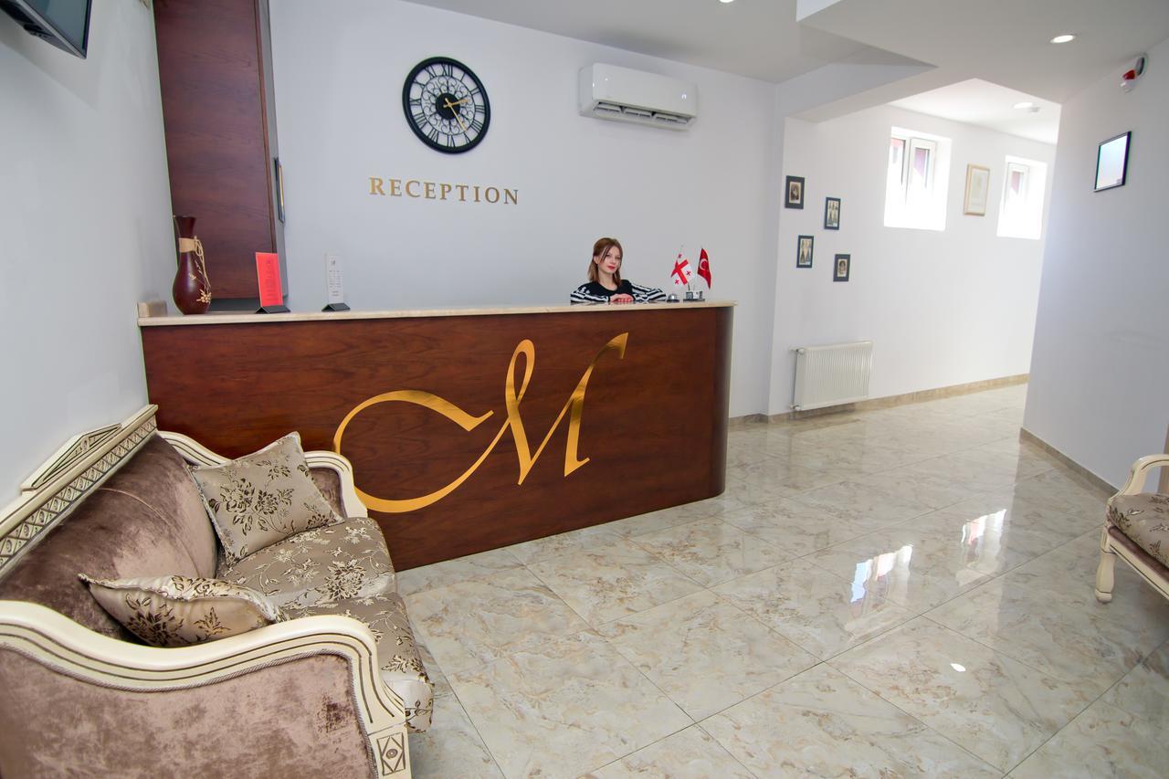 באטומי Hotel Marseille מראה חיצוני תמונה